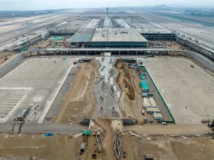 Frank Maguina Arquitecto Aeropuerto Lima 1