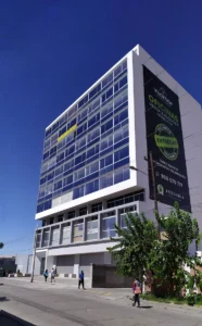 Frank Maguina Arquitecto Oficinas Arequipa 16